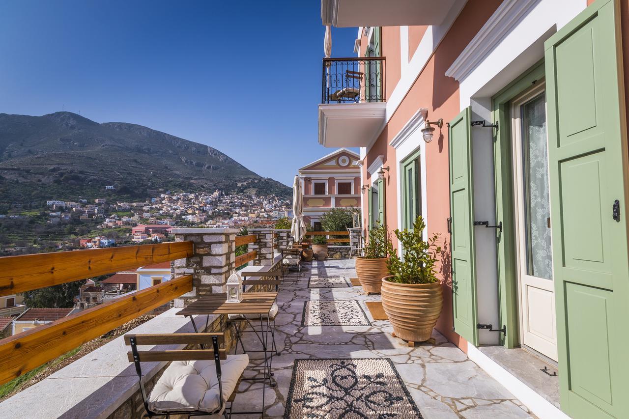 Symi Nautilus Luxury Suites Exterior foto