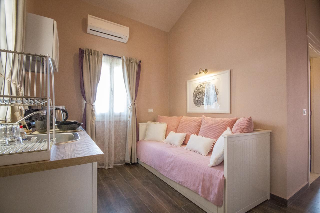 Symi Nautilus Luxury Suites Exterior foto